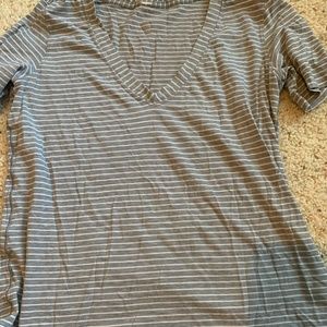 Lululemon tee